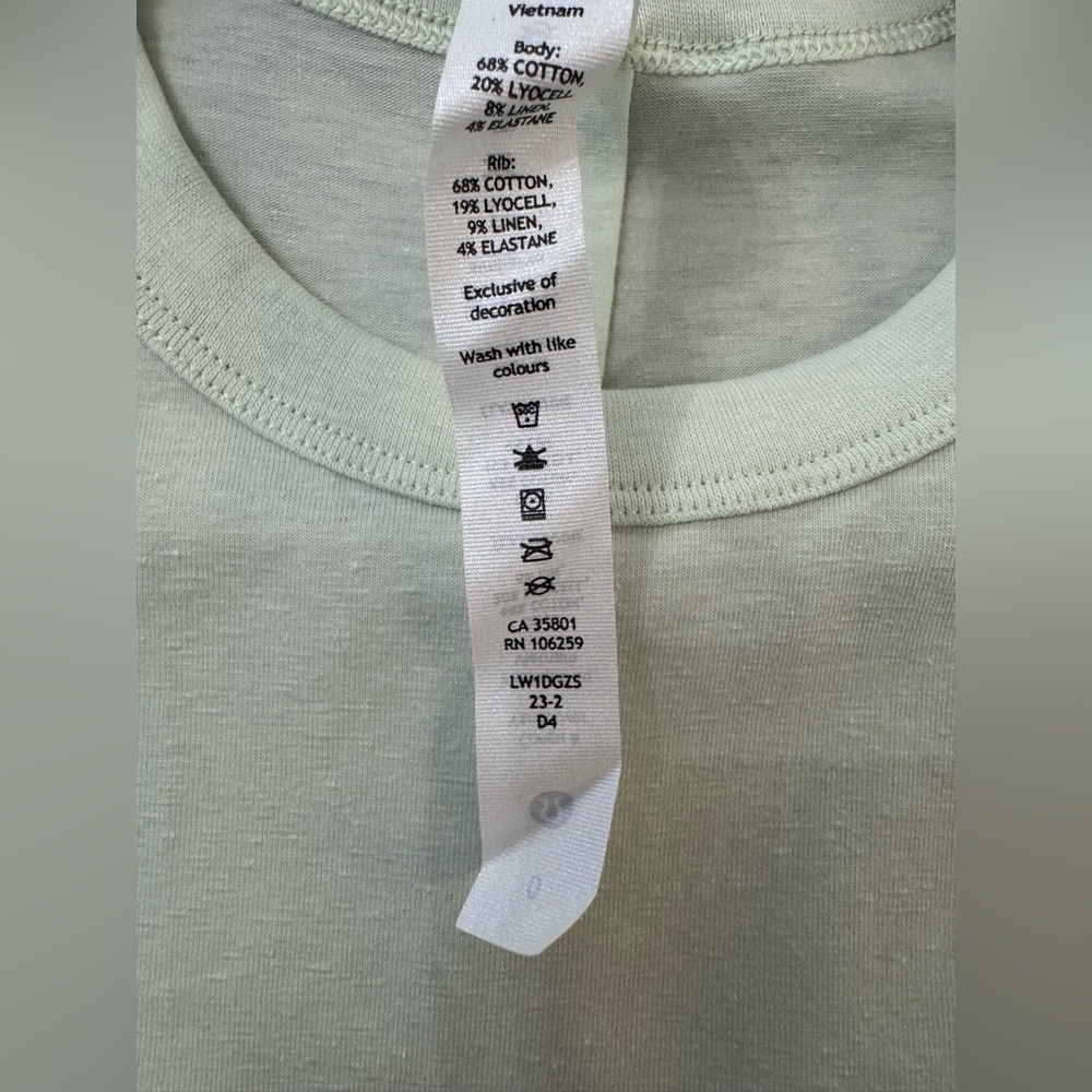 NWOT Lululemon Classic-Fit Cotton-Blend Tank Top
Kohlrabi Green - Picture 10 of 11